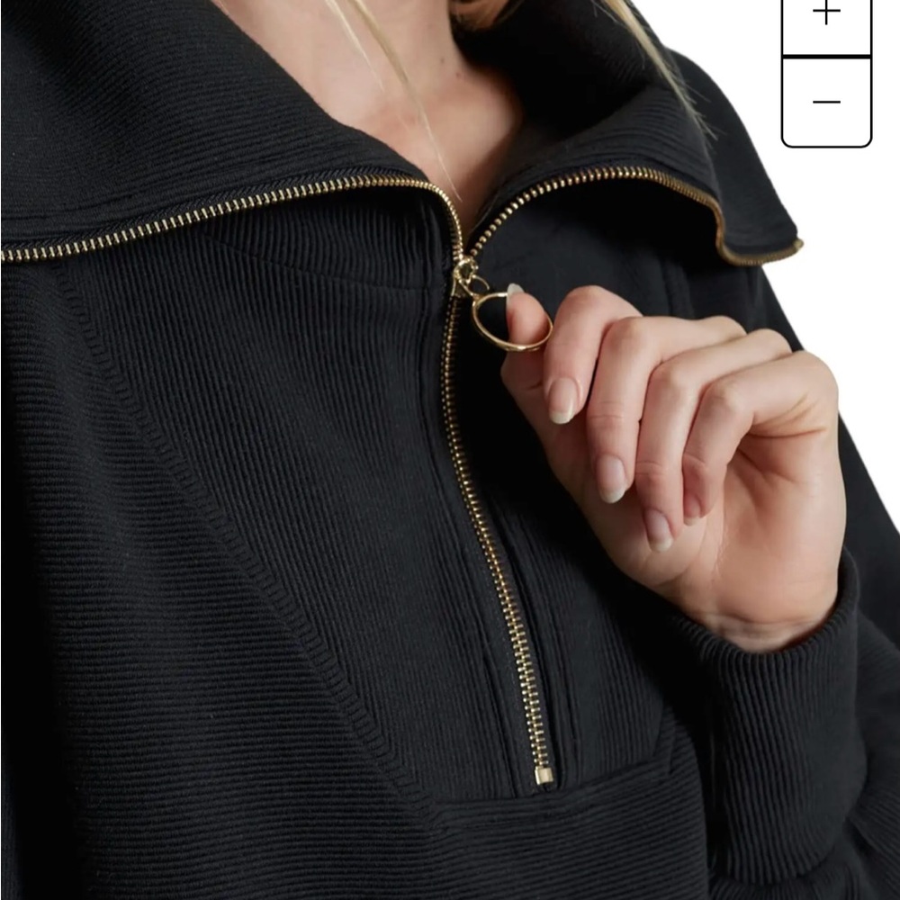 Varley Black Vine Pullover Quarter-Zip Pullover with Gold Accents - Picture 1 of 4